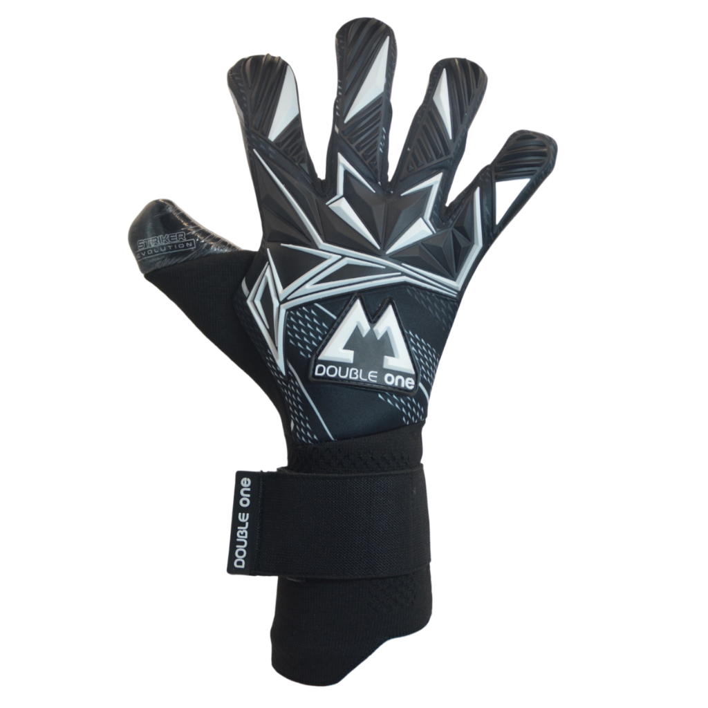 Striker Evolution Black